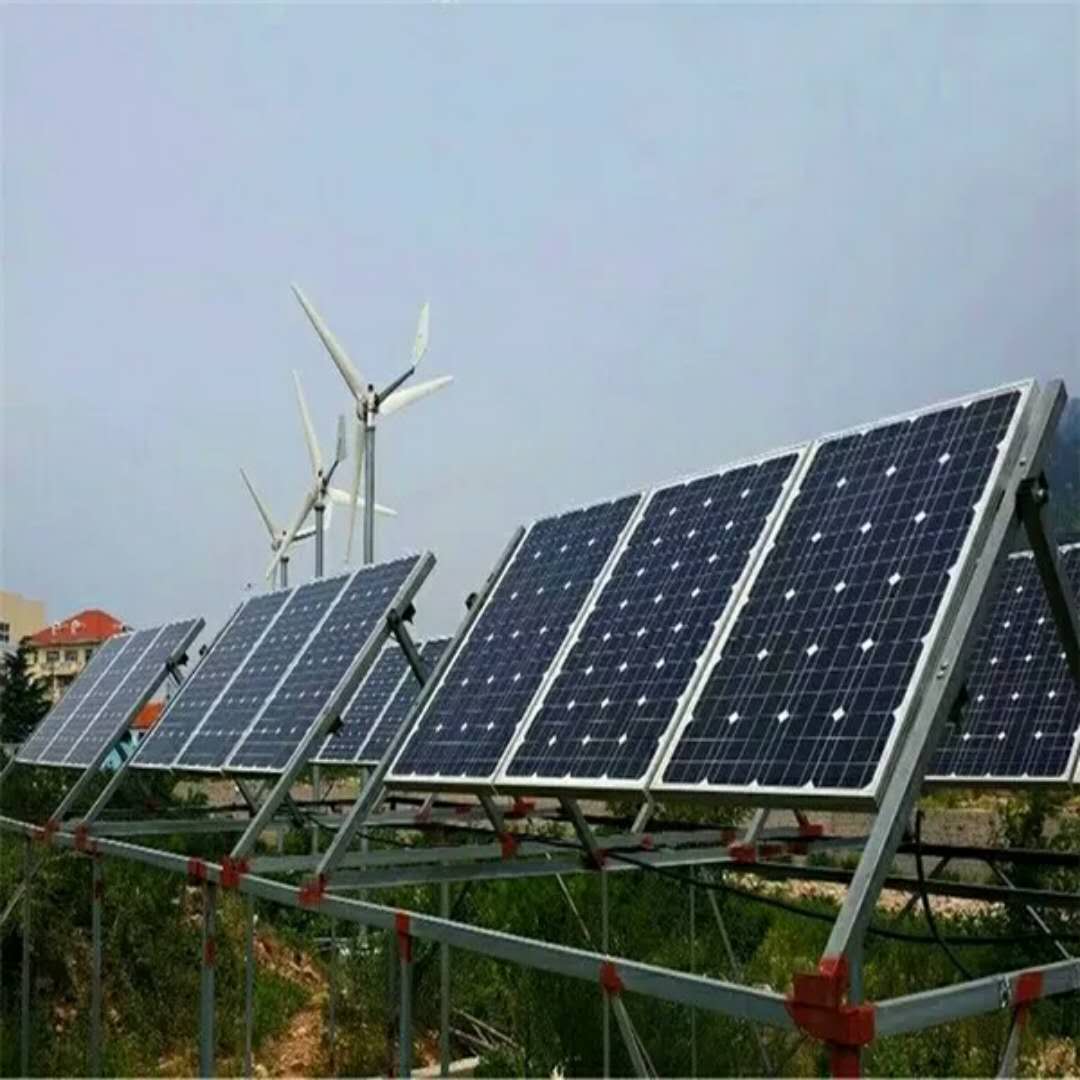 分布式光伏新选择 10kW光伏板、400转/分低速发电机与96V储能方案解析